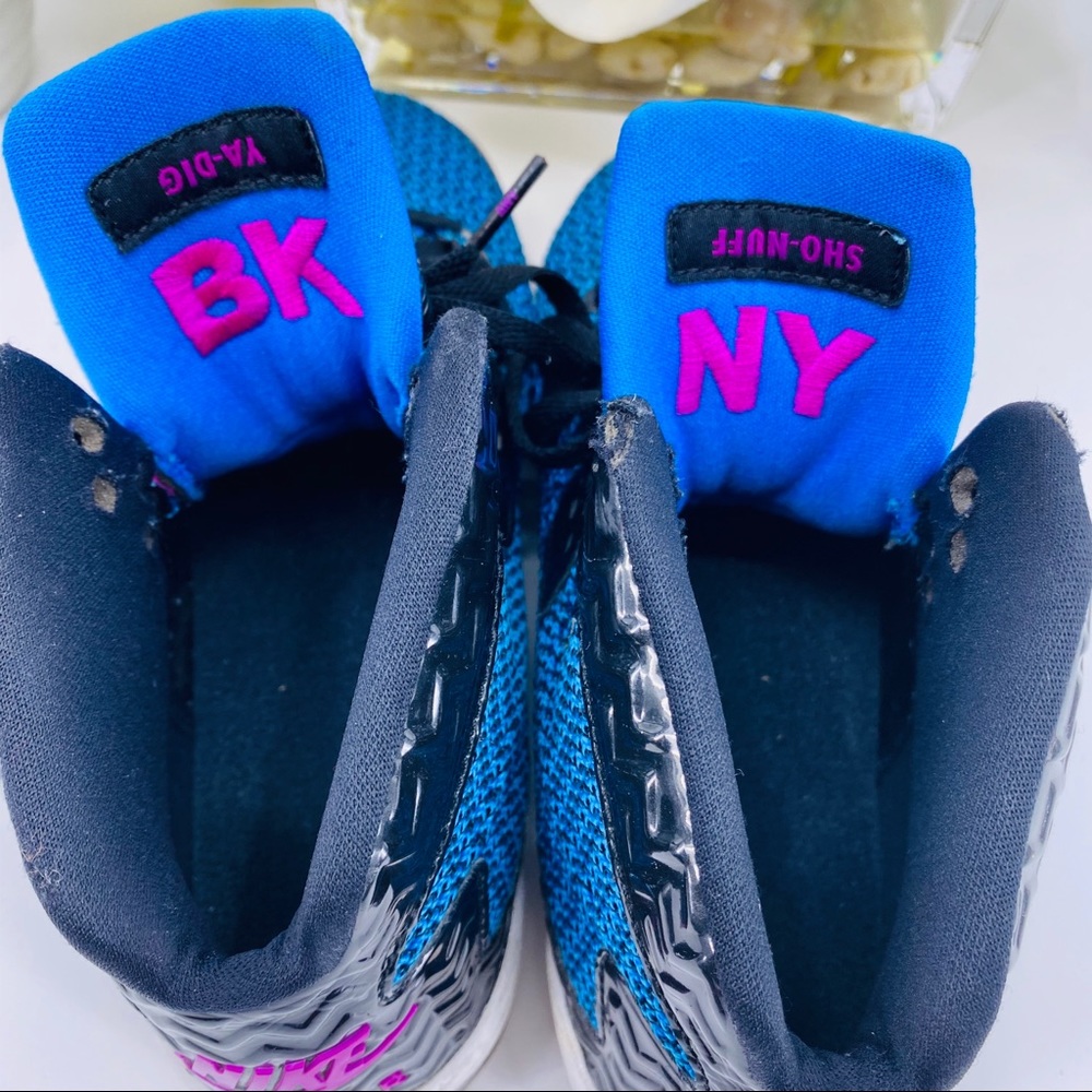 Jordan Sho Nuff Ya Dig BK NY Boys Sneakers - Picture 2 of 8